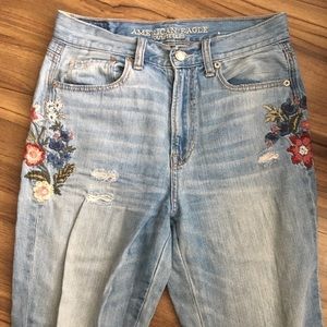 American Eagle Mom Jeans